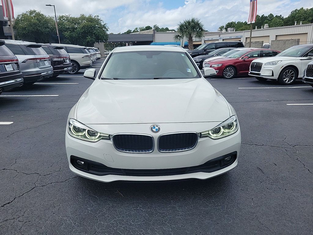 Used 2018 BMW 3 Series 320i with VIN WBA8A9C57JAH14103 for sale in Jacksonville, FL