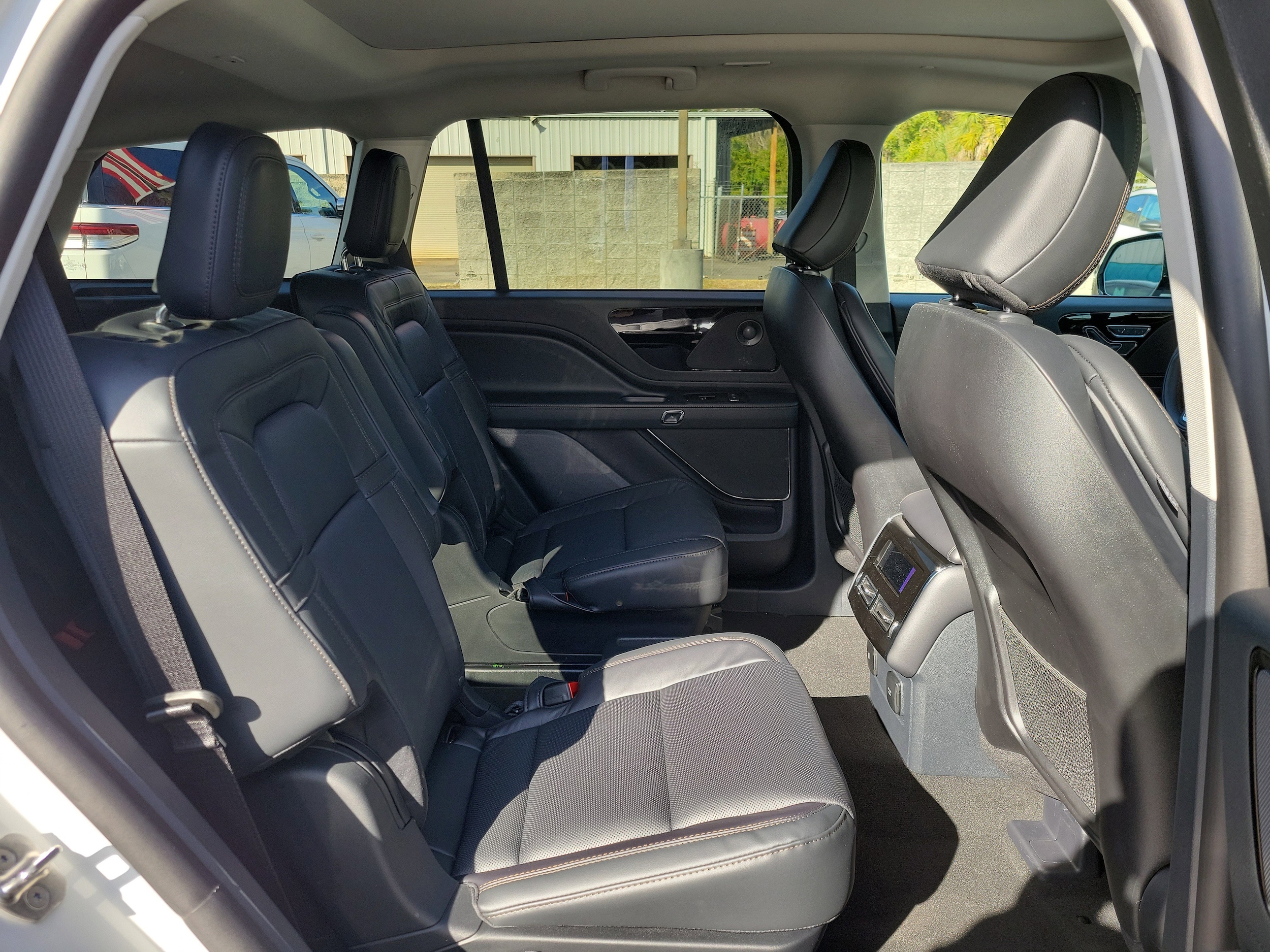 2026 Lincoln Aviator Reserve - Photo 11