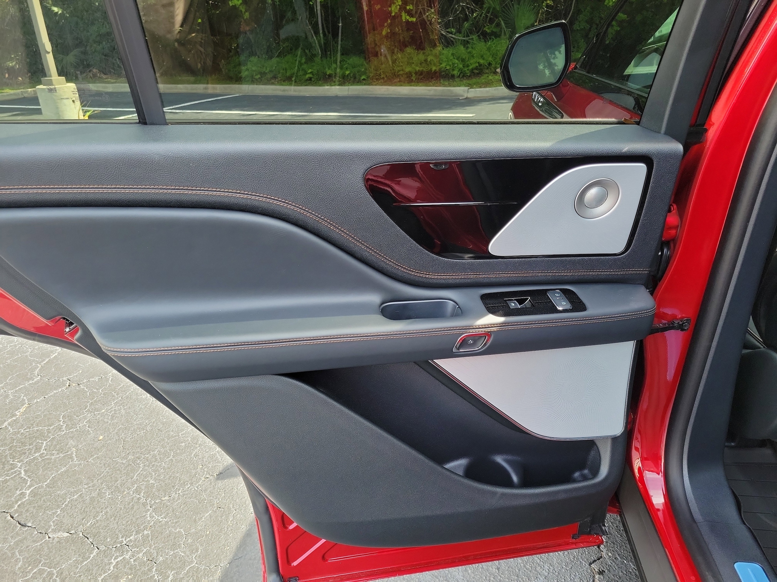 2025 Lincoln Aviator Black Label - Photo 17