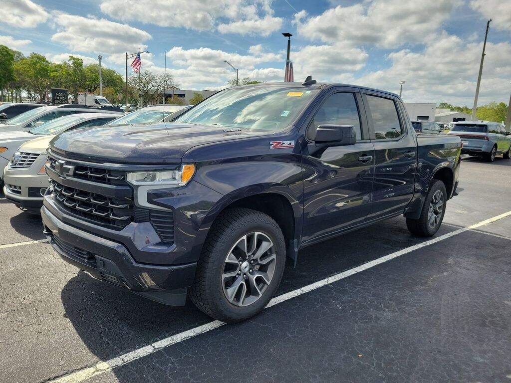Used 2022 Chevrolet Silverado RST Crew Cab