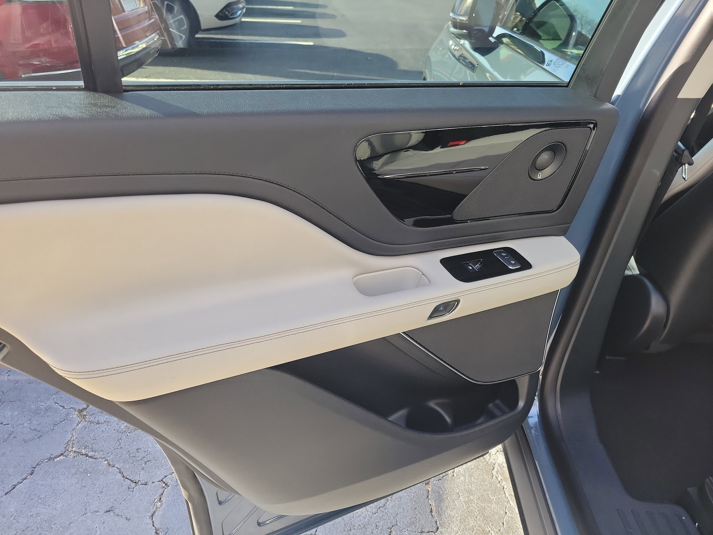 2026 Lincoln Aviator Premiere - Photo 14