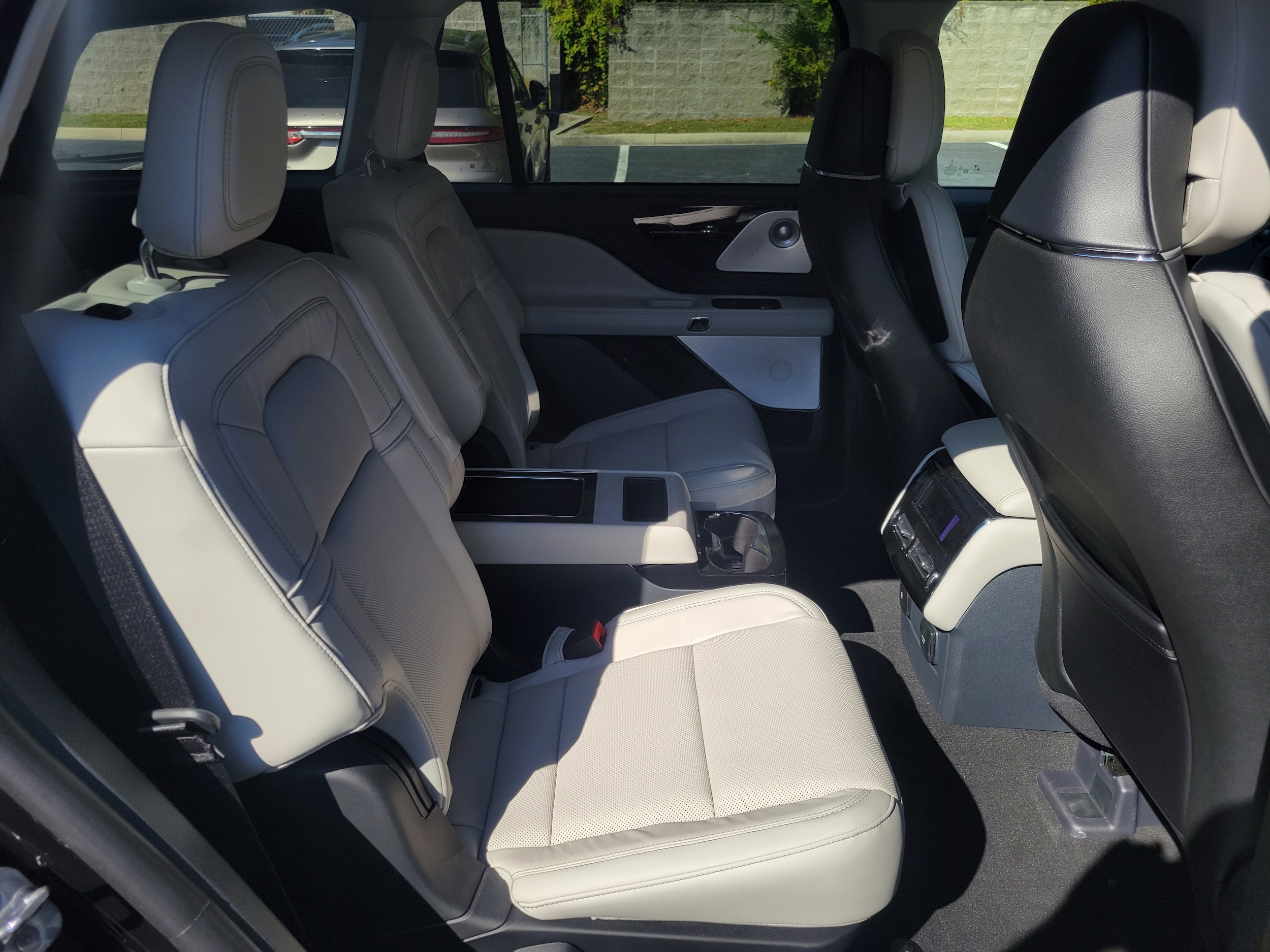 2025 Lincoln Aviator Reserve - Photo 13