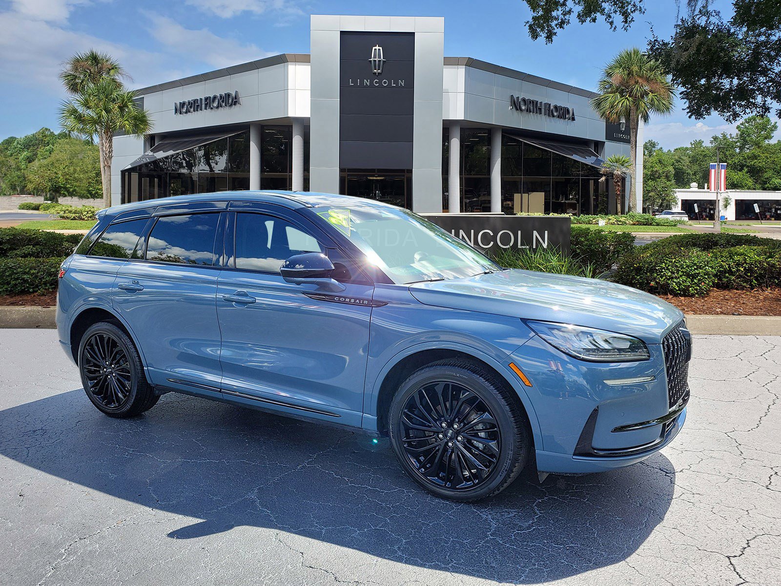 2024 Lincoln Corsair Premiere FWD's photo