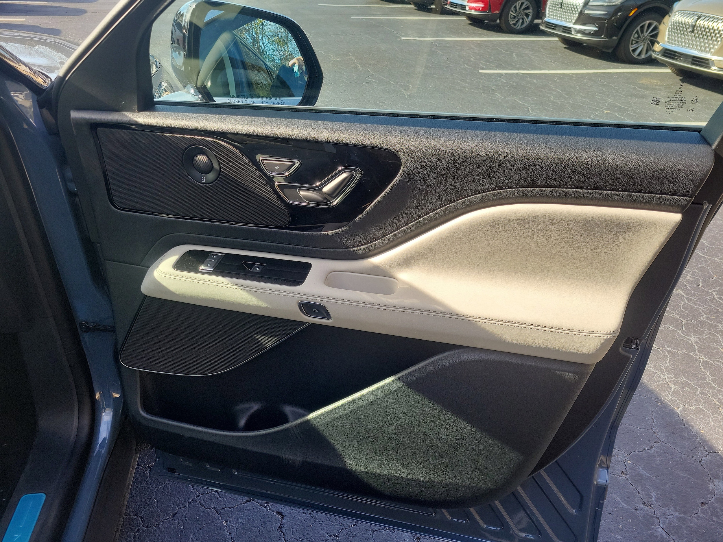 2026 Lincoln Aviator Premiere - Photo 10