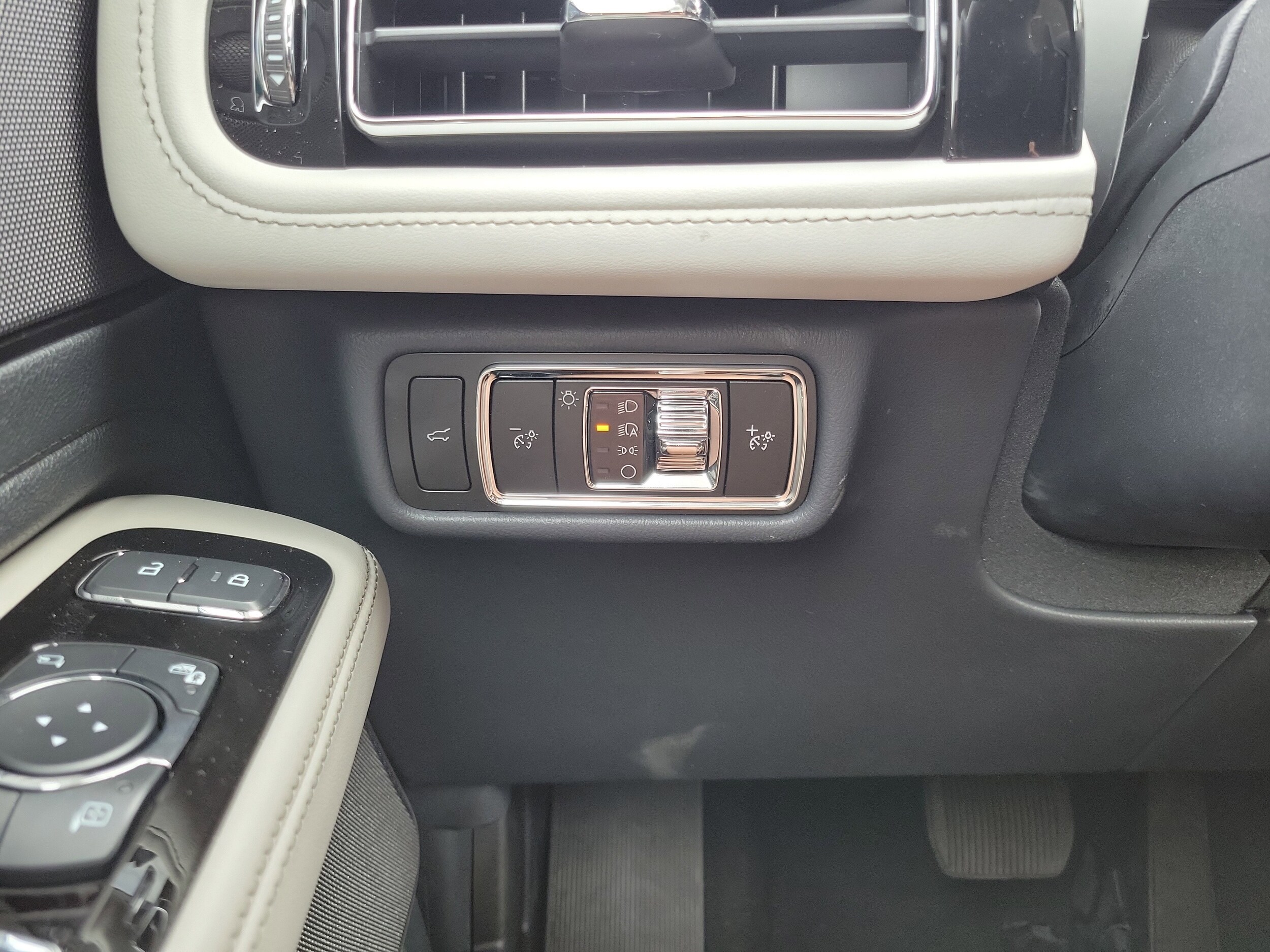 2026 Lincoln Aviator Premiere - Photo 23
