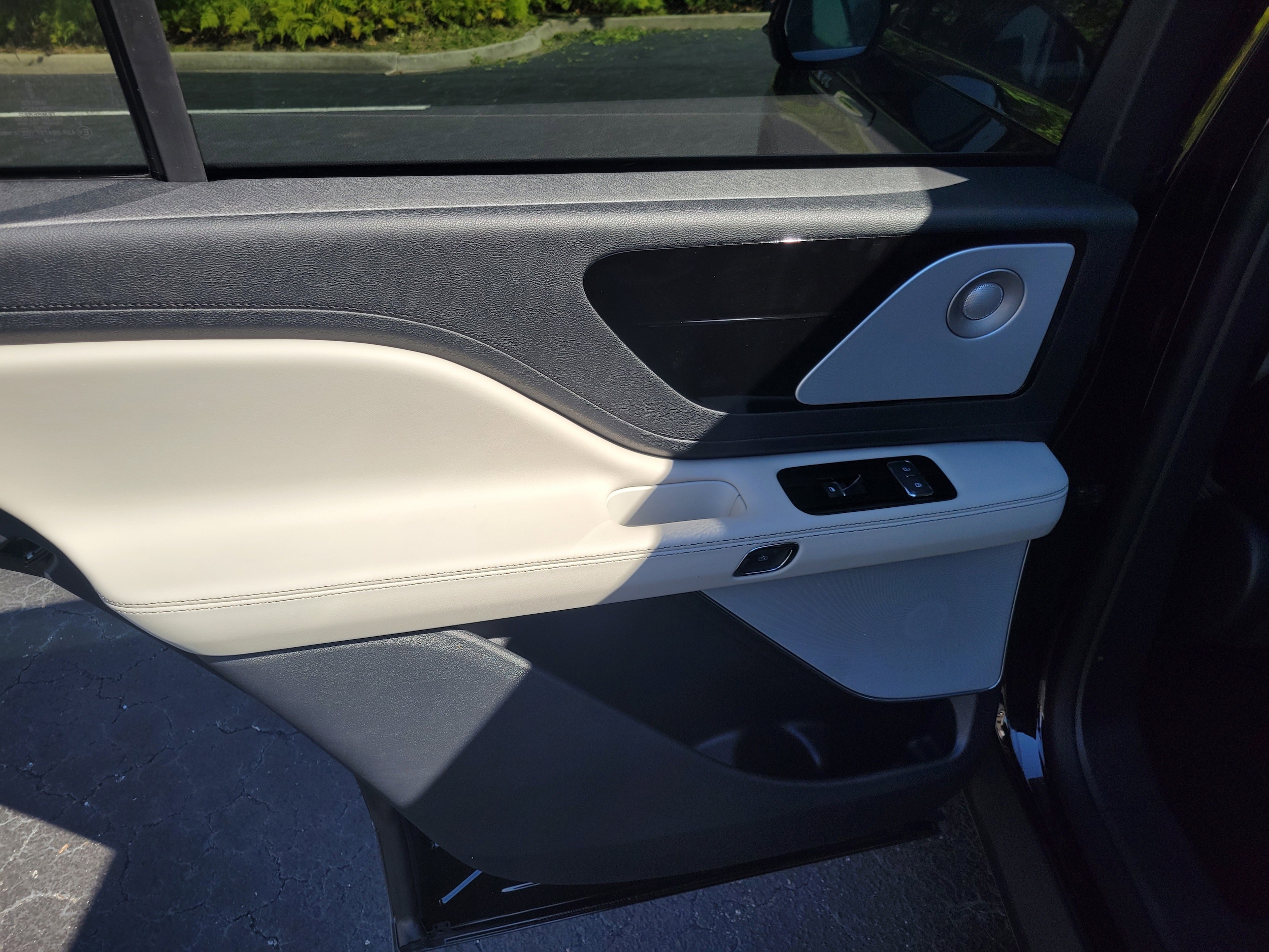 2025 Lincoln Aviator Reserve - Photo 15