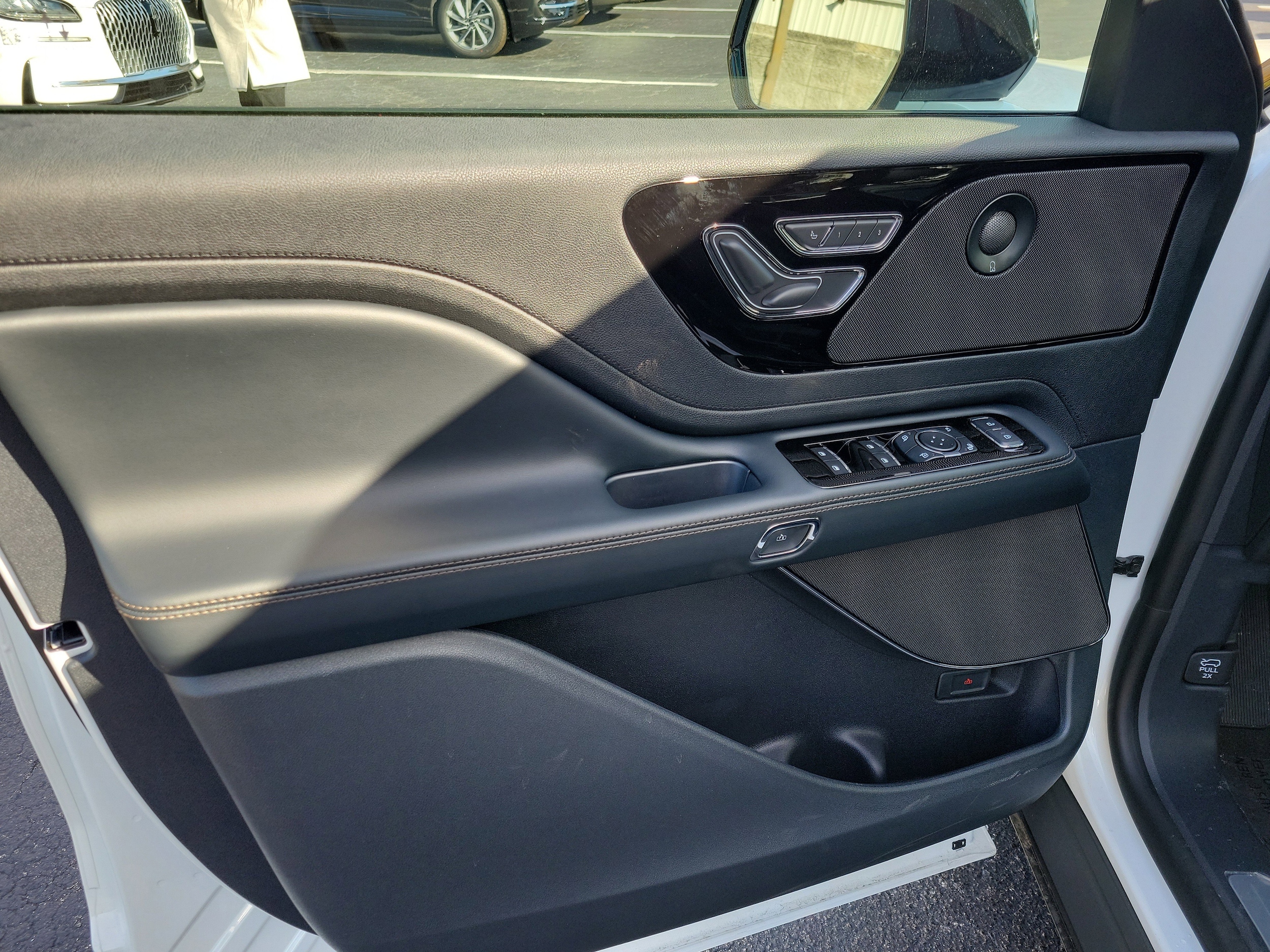 2026 Lincoln Aviator Reserve - Photo 18