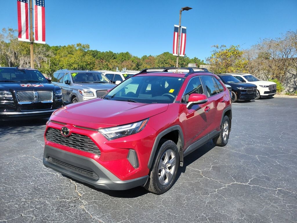 Used 2024 Toyota RAV4 XLE Sport Utility