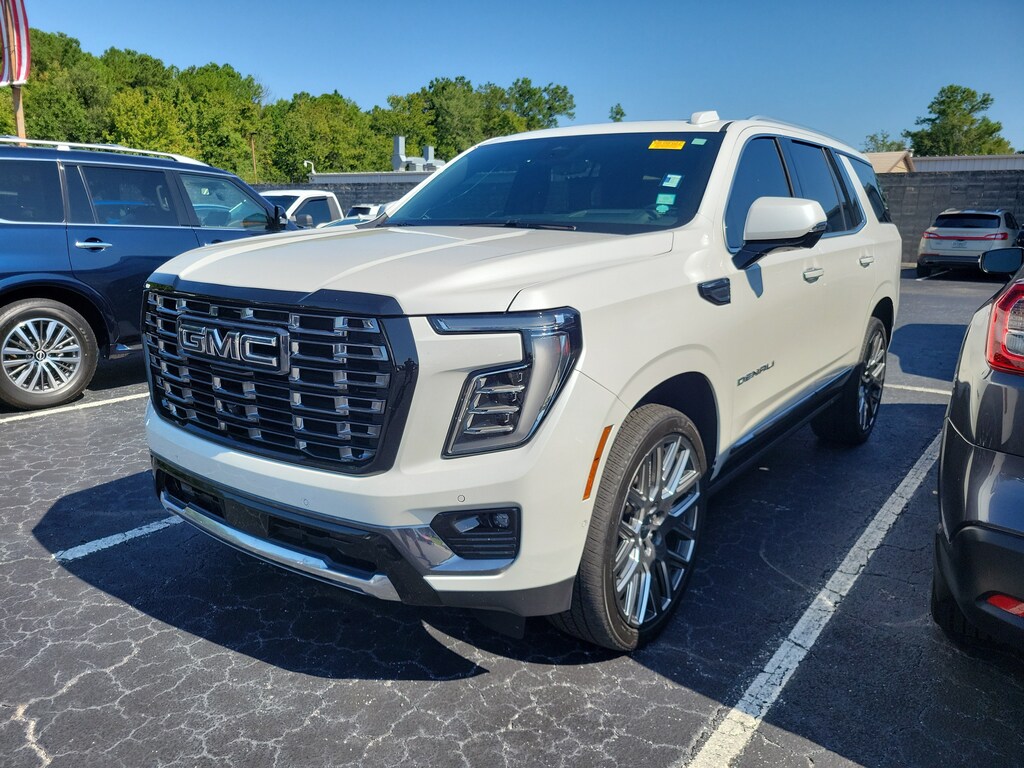 Used 2025 GMC Yukon Denali Ultimate Sport Utility