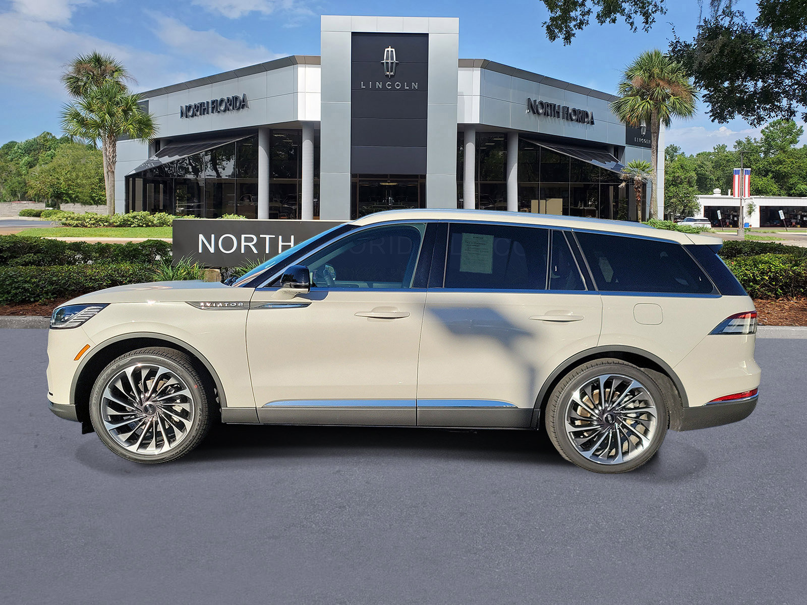 Certified 2025 Lincoln Aviator Reserve RWD