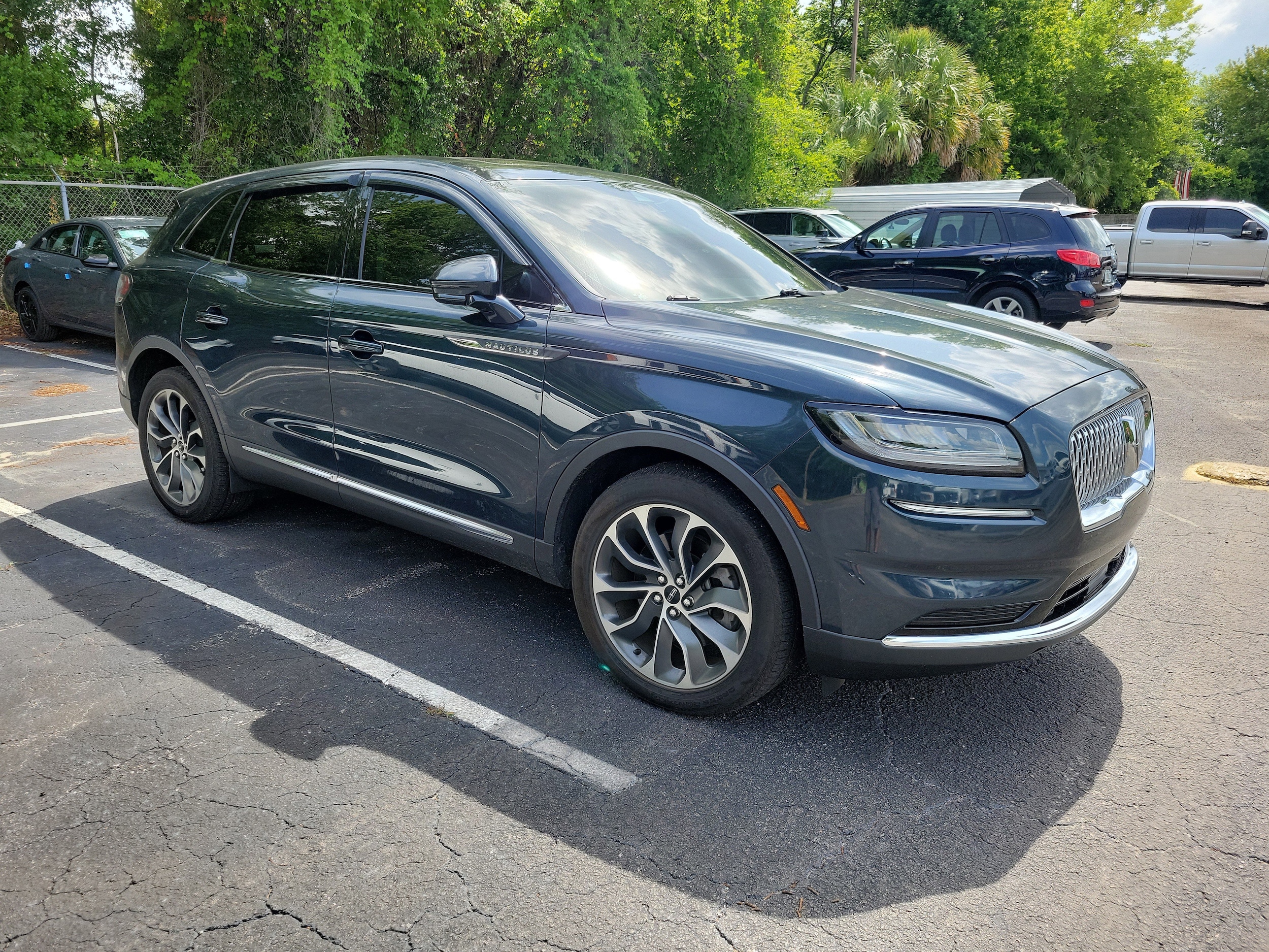 2022 Lincoln Nautilus Reserve FWD's photo