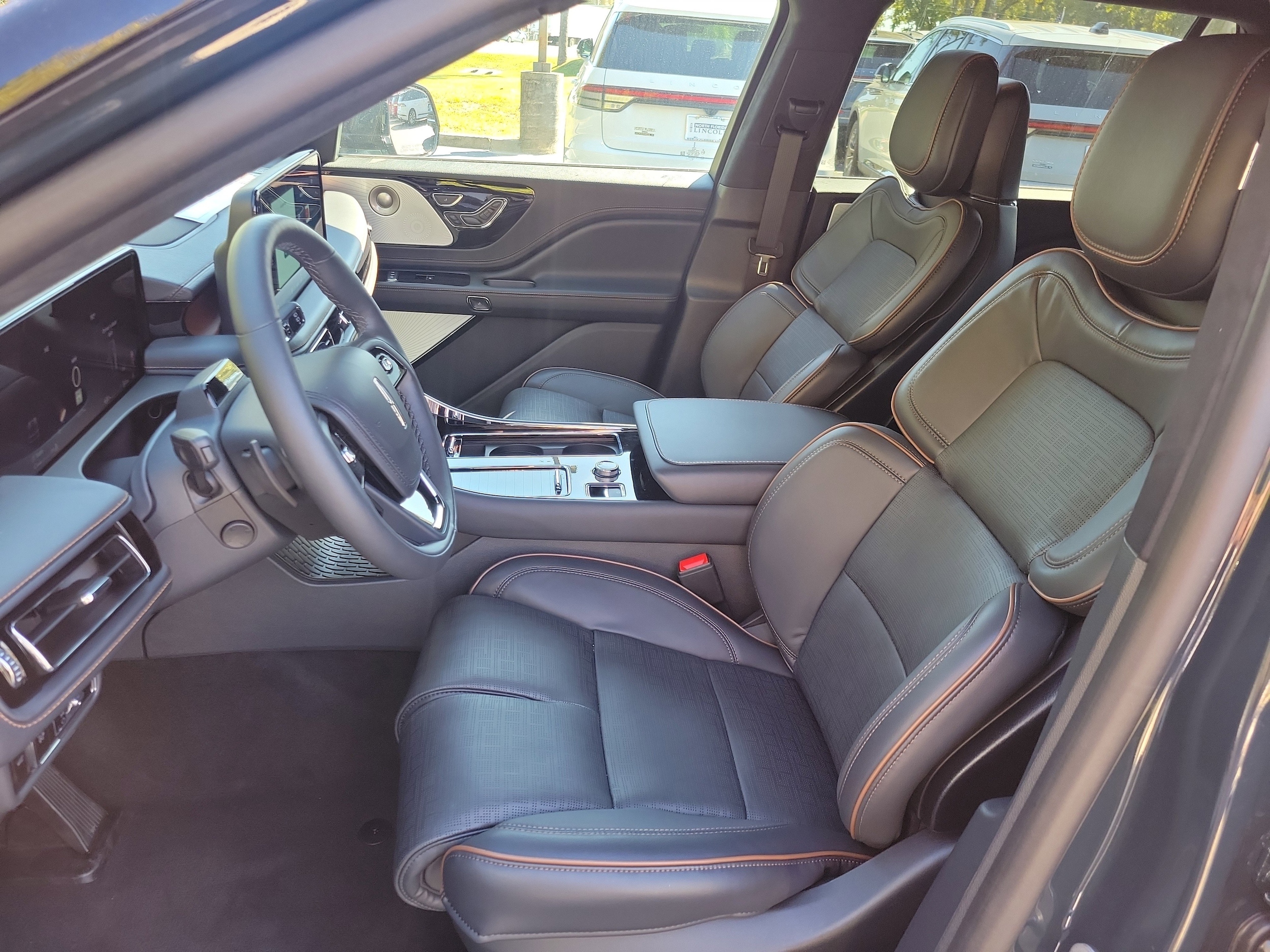 2025 Lincoln Aviator Black Label - Photo 23