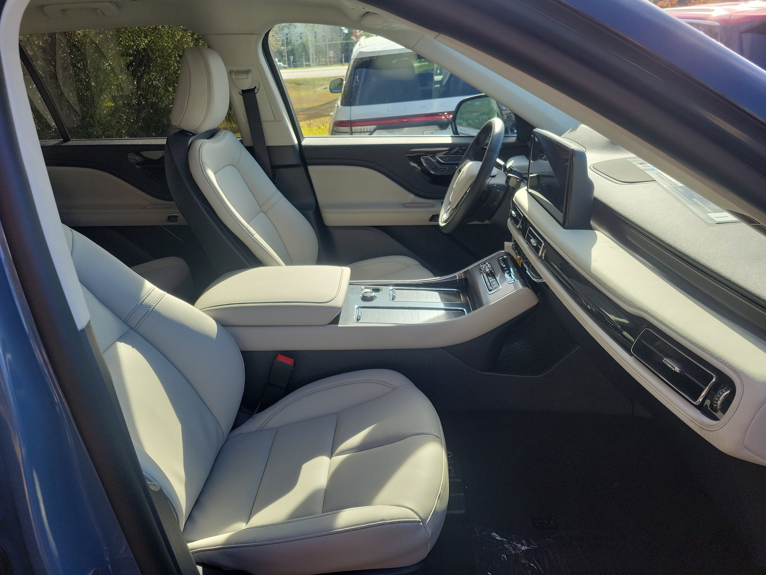 2026 Lincoln Aviator Premiere - Photo 9