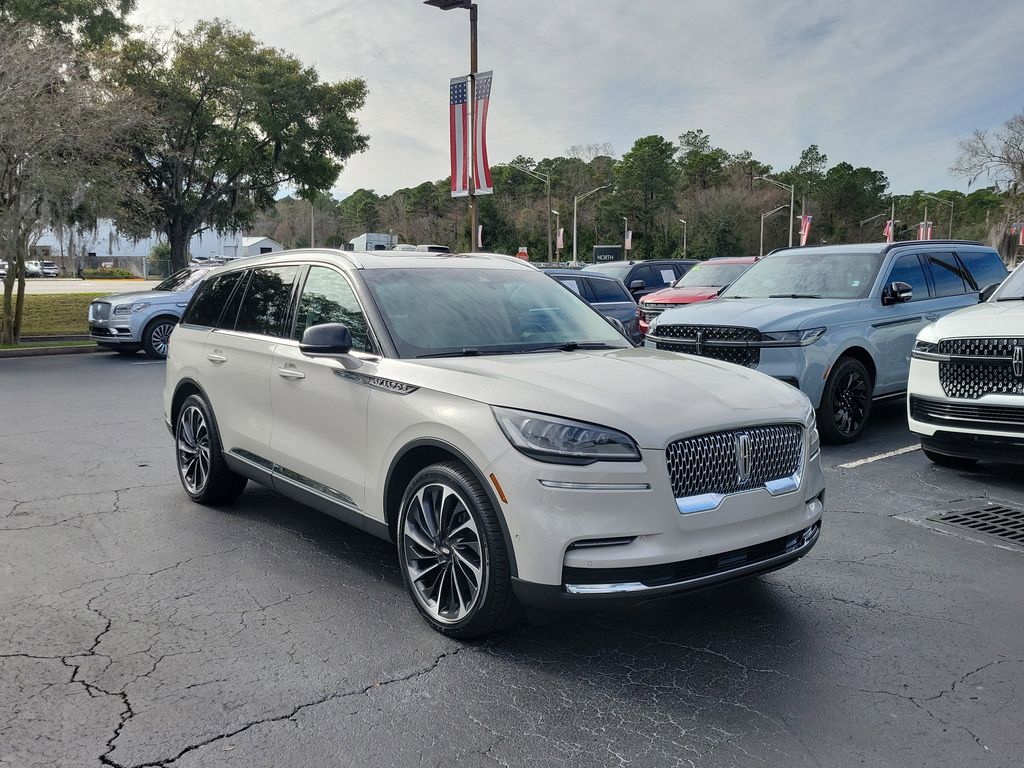 2023 Lincoln Aviator Reserve's photo