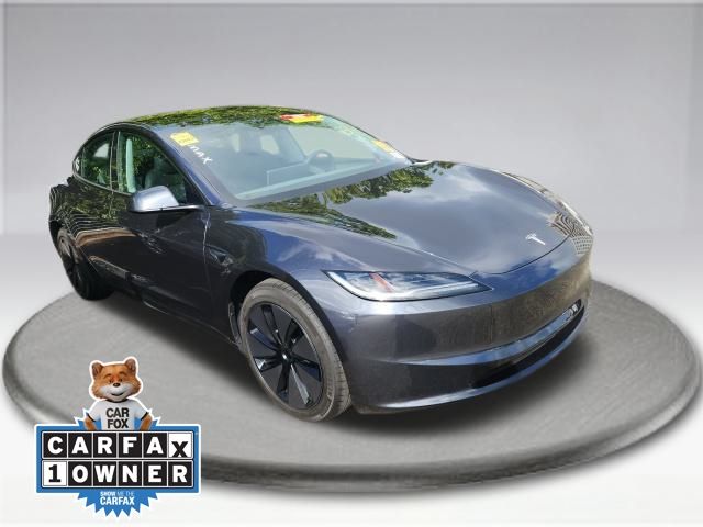 2025 Tesla Model 3 Long Range photo 2