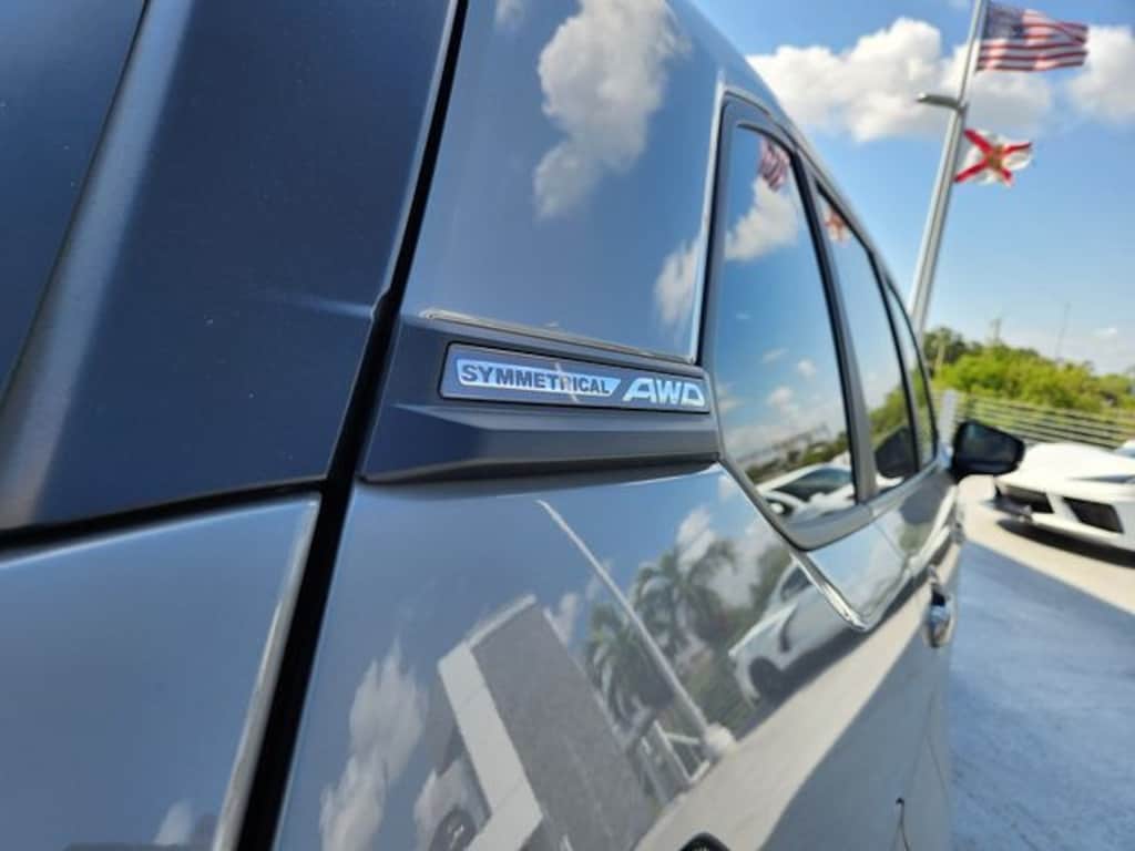 New 2025 Subaru Forester Hybrid Limited SUV