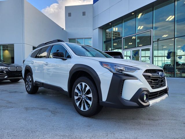 2025 Subaru Outback Limited's photo