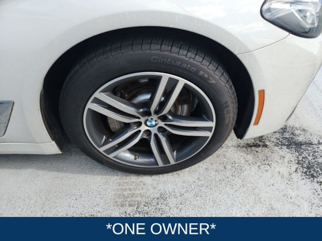 Used 2023 BMW 5 Series 530i Sedan