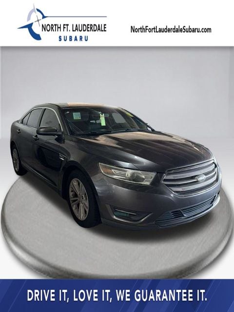 2015 Ford Taurus SEL FWD's photo