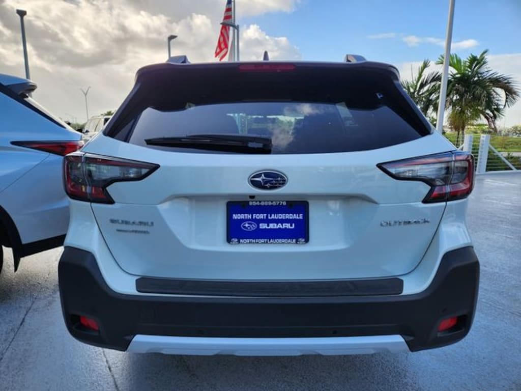 New 2025 Subaru Outback Limited SUV