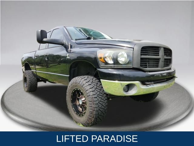2008 Dodge Ram SLT photo 2