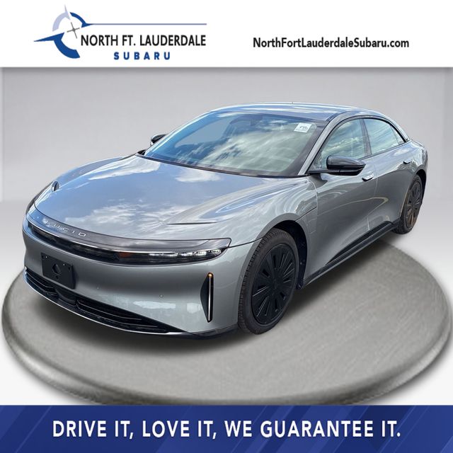 2025 Lucid Air Touring's photo