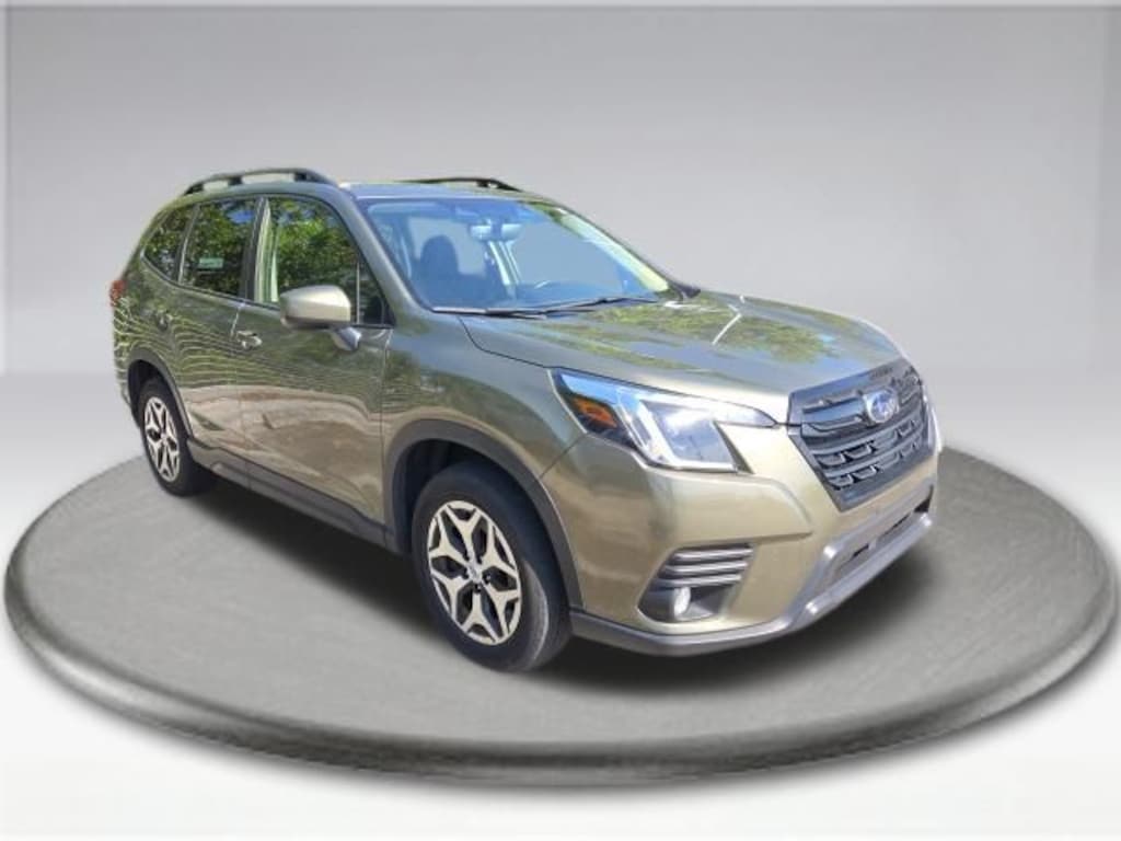 Used 2023 Subaru Forester Premium SUV