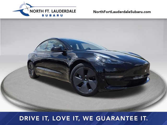 2023 Tesla Model 3 -'s photo