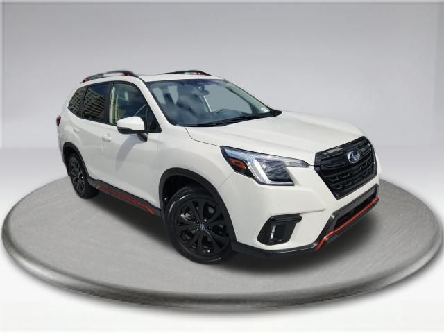 2023 Subaru Forester Sport photo 2
