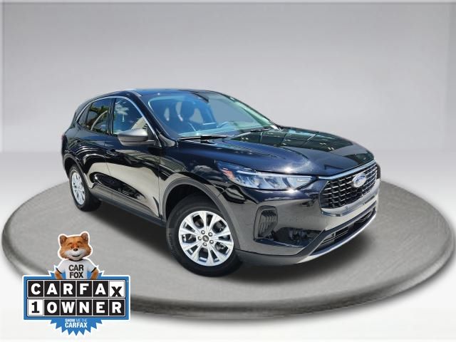 2024 Ford Escape Active photo 2