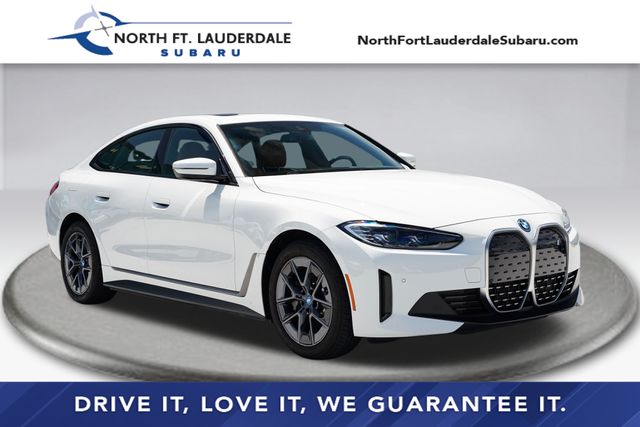 2023 BMW i4 eDrive35's photo