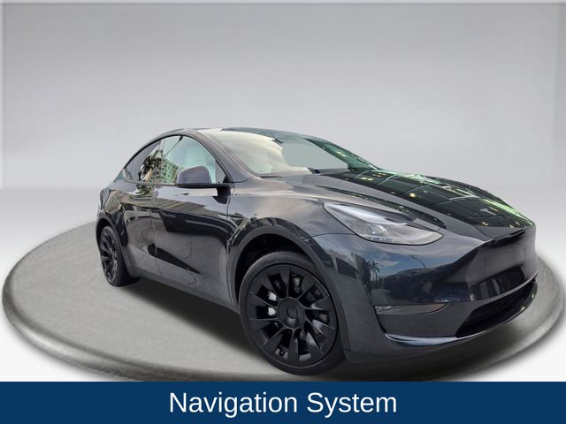 Used 2024 Tesla Model Y Long Range with VIN 7SAYGDEDXRF053498 for sale in Fort Lauderdale, FL