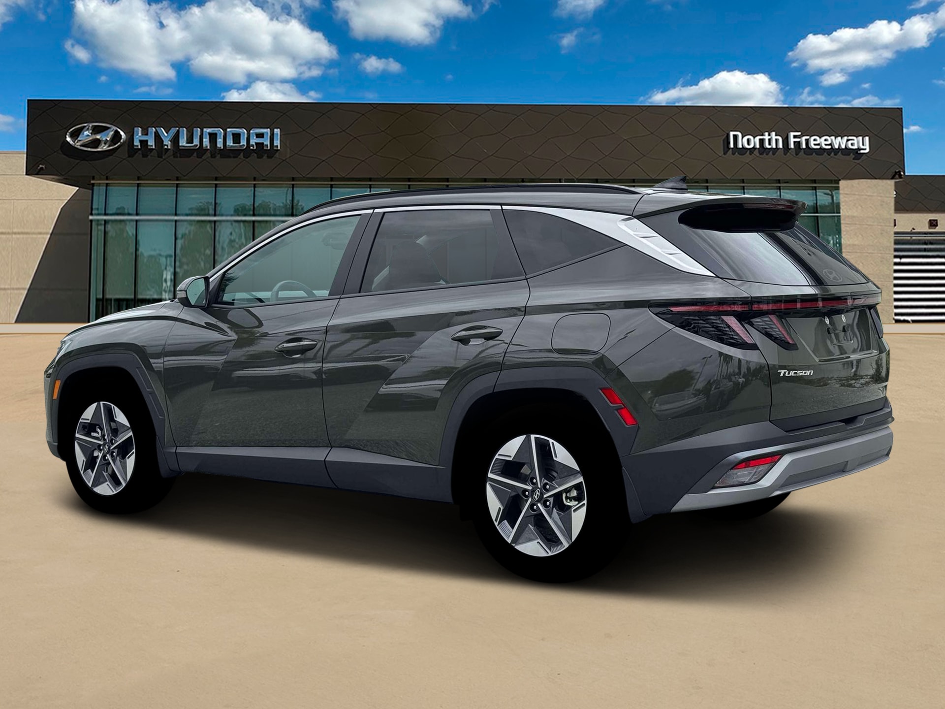 2026 Hyundai Tucson SEL Premium - Photo 4