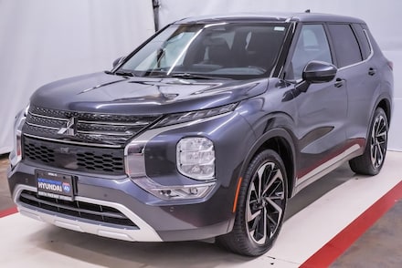 2024 Mitsubishi Outlander SE SUV