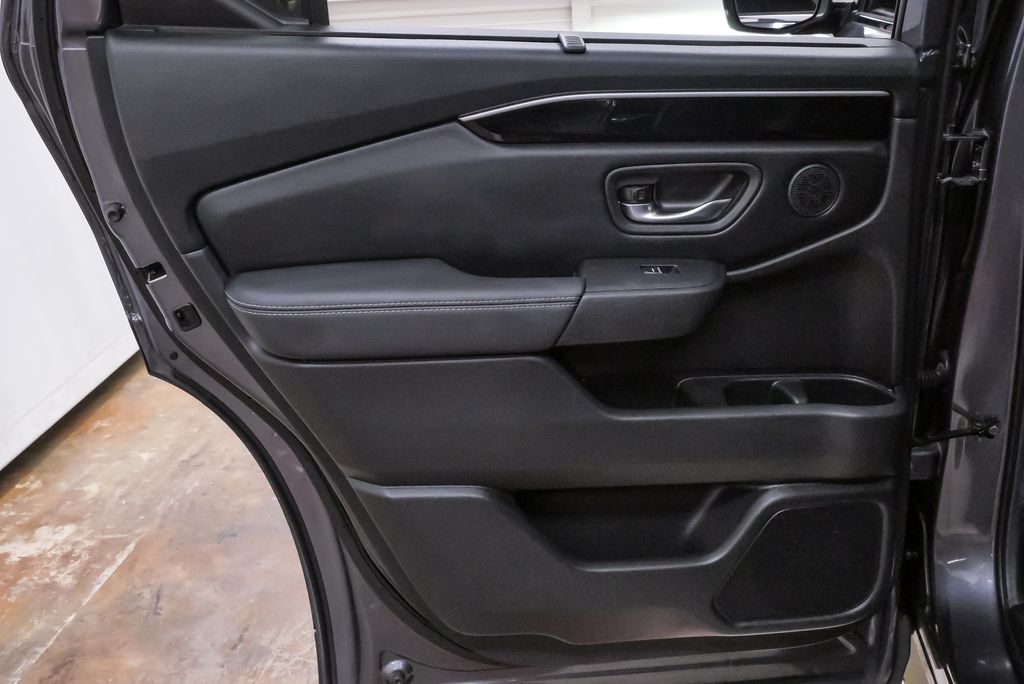 2024 Honda Pilot EX-L - Photo 26