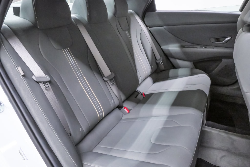 2026 Hyundai Elantra SEL Sport - Photo 11