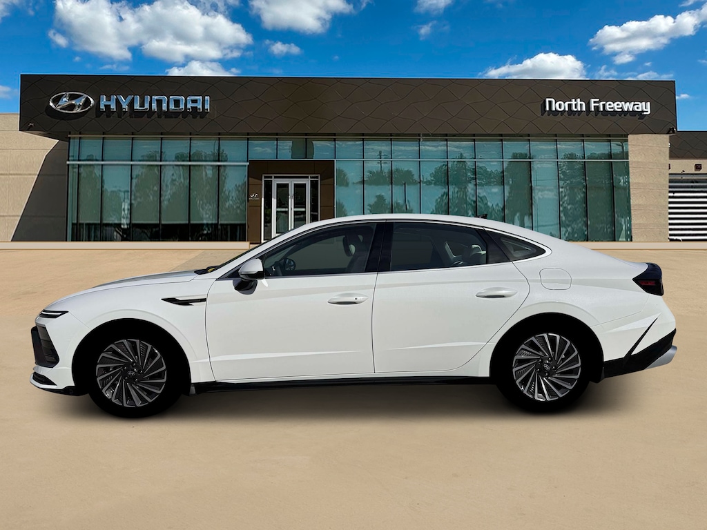 New 2026 Hyundai Sonata Hybrid SEL Sedan