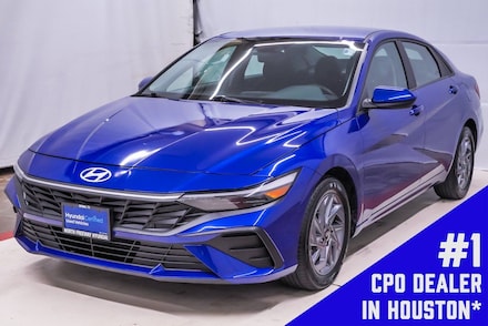 2024 Hyundai Elantra SEL Sedan