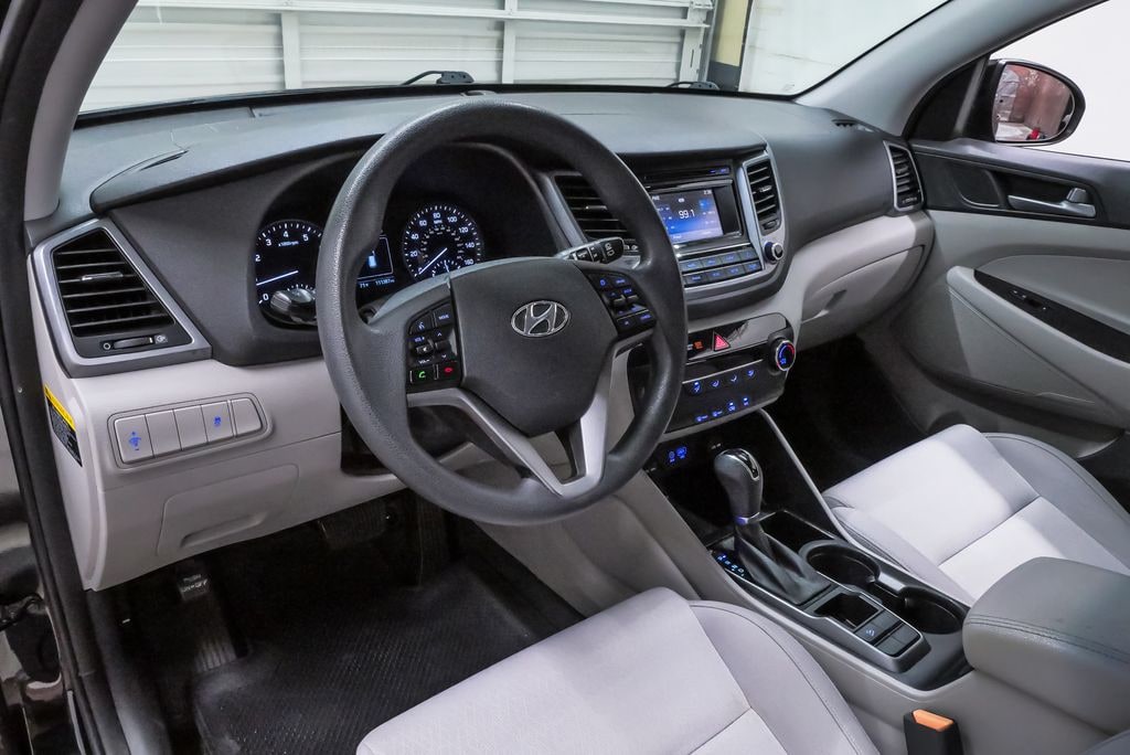 Used 2017 Hyundai Tucson SE SUV