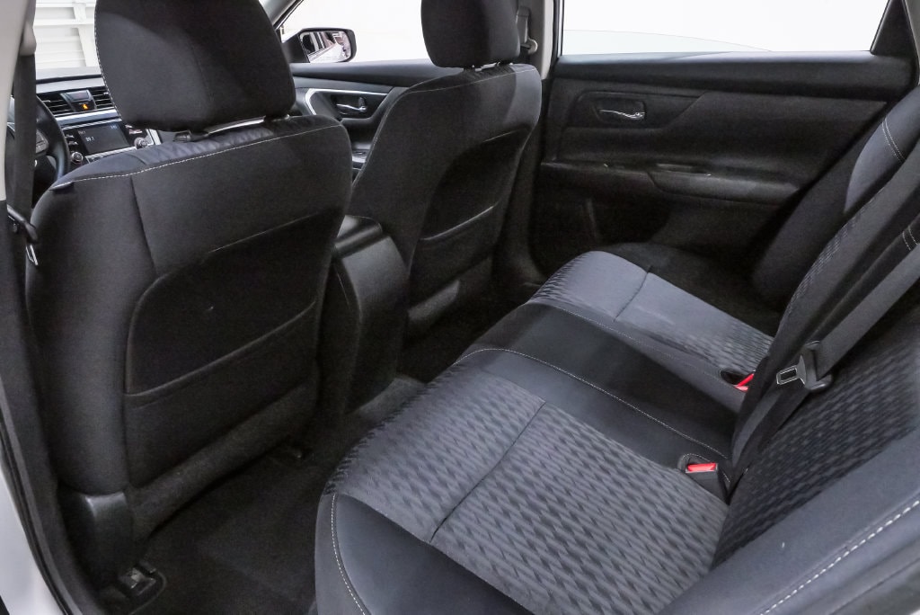 2018 Nissan Altima S - Photo 10