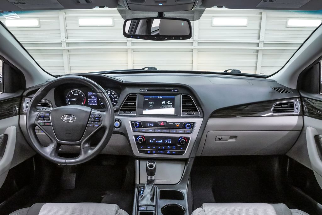 2017 Hyundai Sonata Limited - Photo 16
