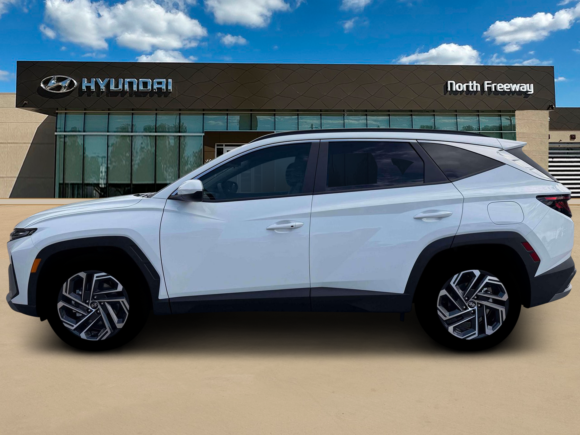 New 2026 Hyundai Tucson SEL Plus FWD SUV