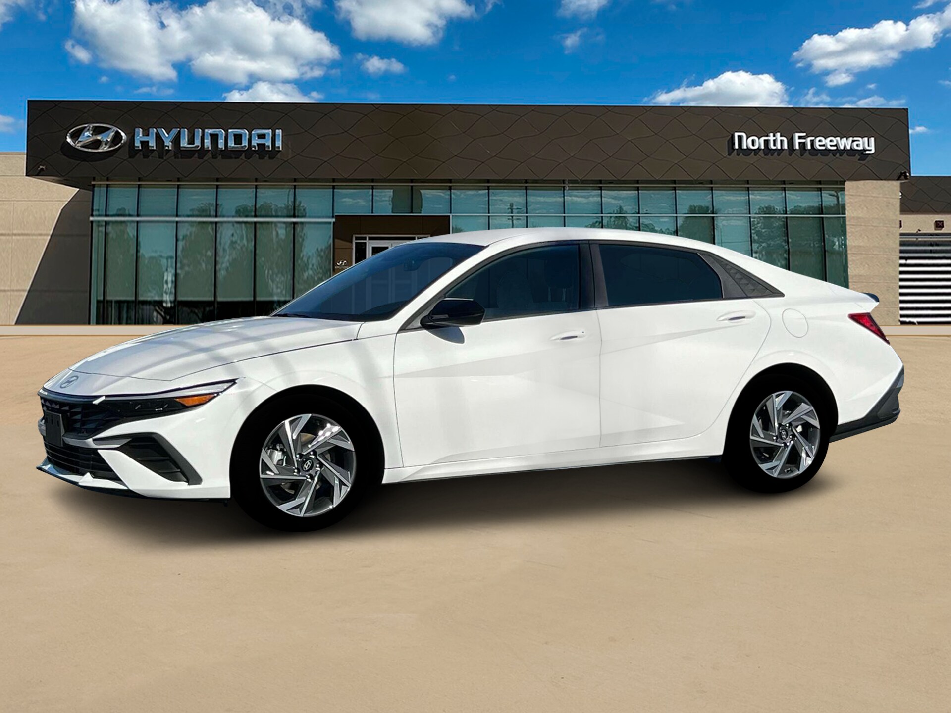 2025 Hyundai Elantra SEL Sport photo 2