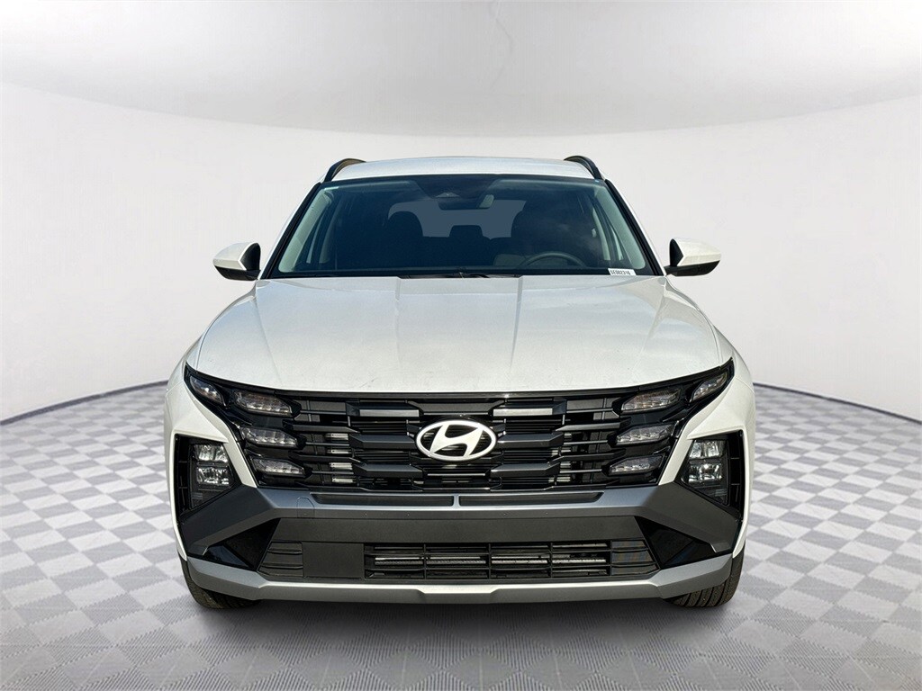 2025 Hyundai Tucson SEL photo 2