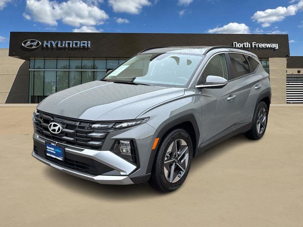 New 2026 Hyundai Tucson SEL Premium FWD SUV