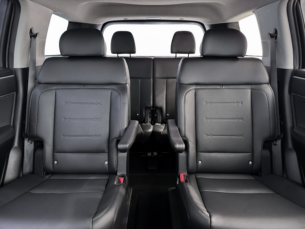 New 2026 Hyundai Santa Fe Hybrid Limited SUV