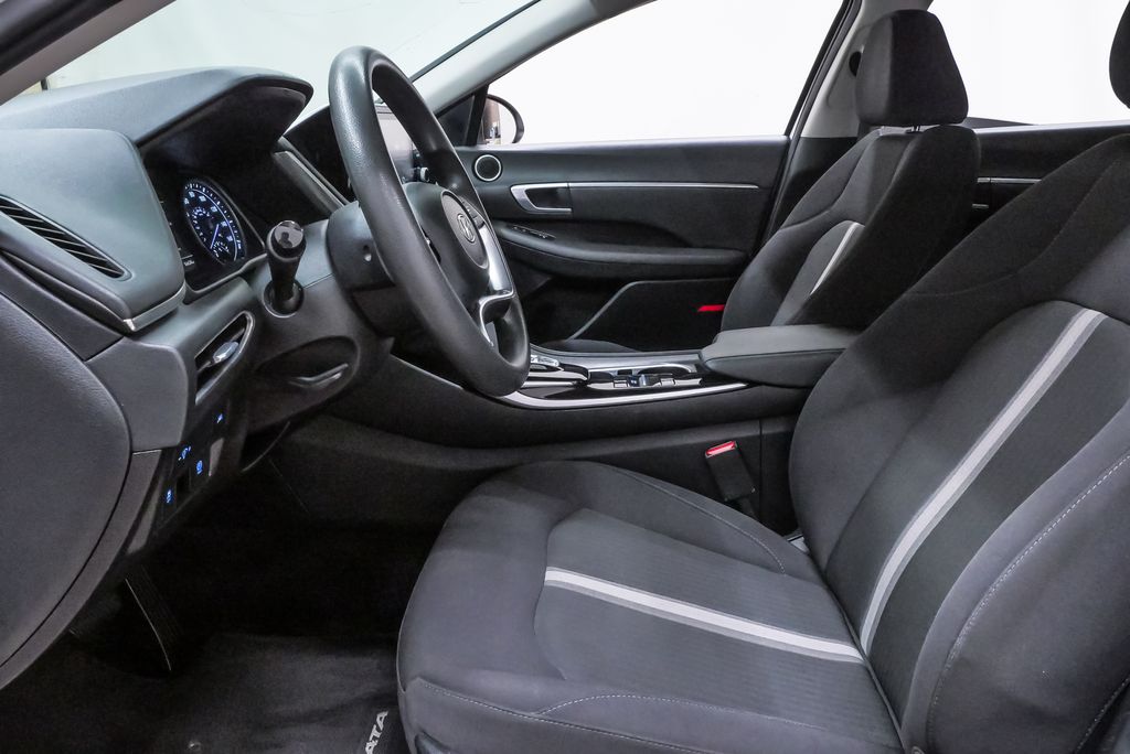2022 Hyundai Sonata SEL - Photo 9