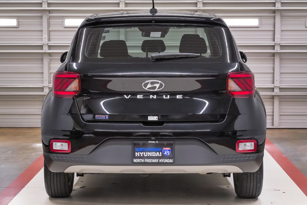 2024 Hyundai Venue SE - Photo 7