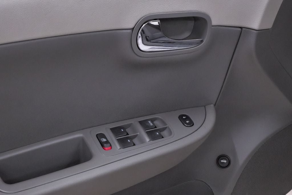2009 Chevrolet Malibu 1LT - Photo 24