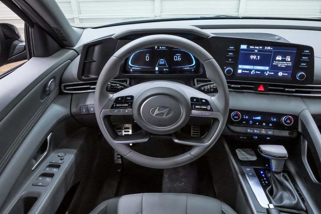 2026 Hyundai Elantra SEL Sport - Photo 19